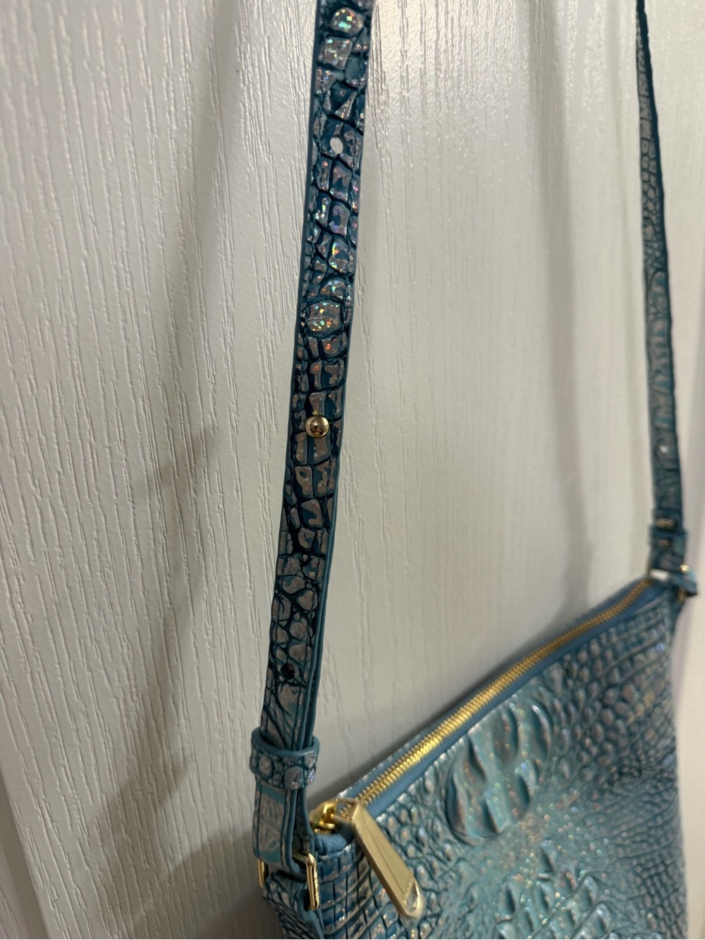 Brahmin Artic Blue Melbourne Croc-Embossed Leather Crossbody with Gold Hardware - Picture 5 of 15